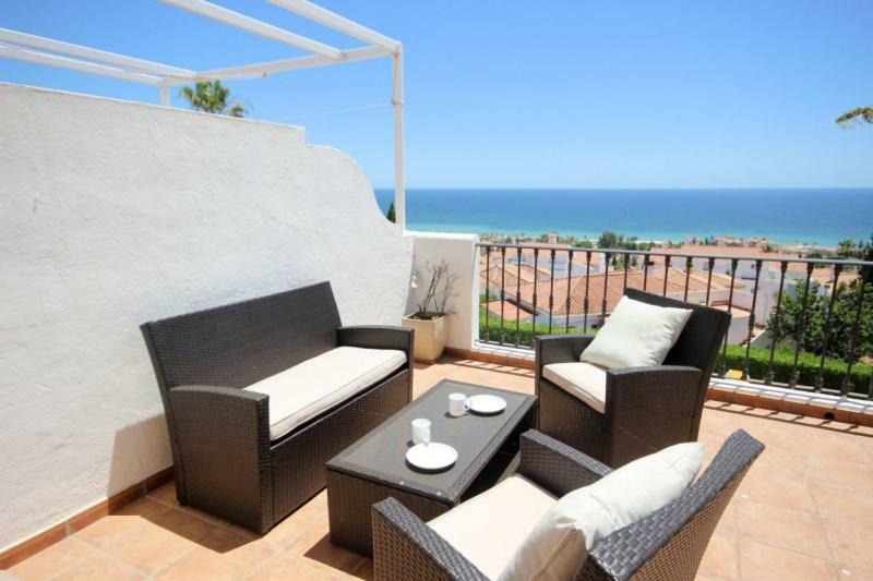 Terrazas De Guadalupe J3 Apartment Manilva Ngoại thất bức ảnh